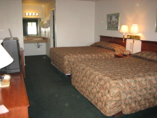 Edge Water Inn Reedley 部屋 写真